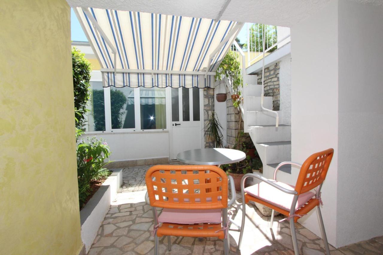 Apartments Knezovic Rovinj Exterior photo