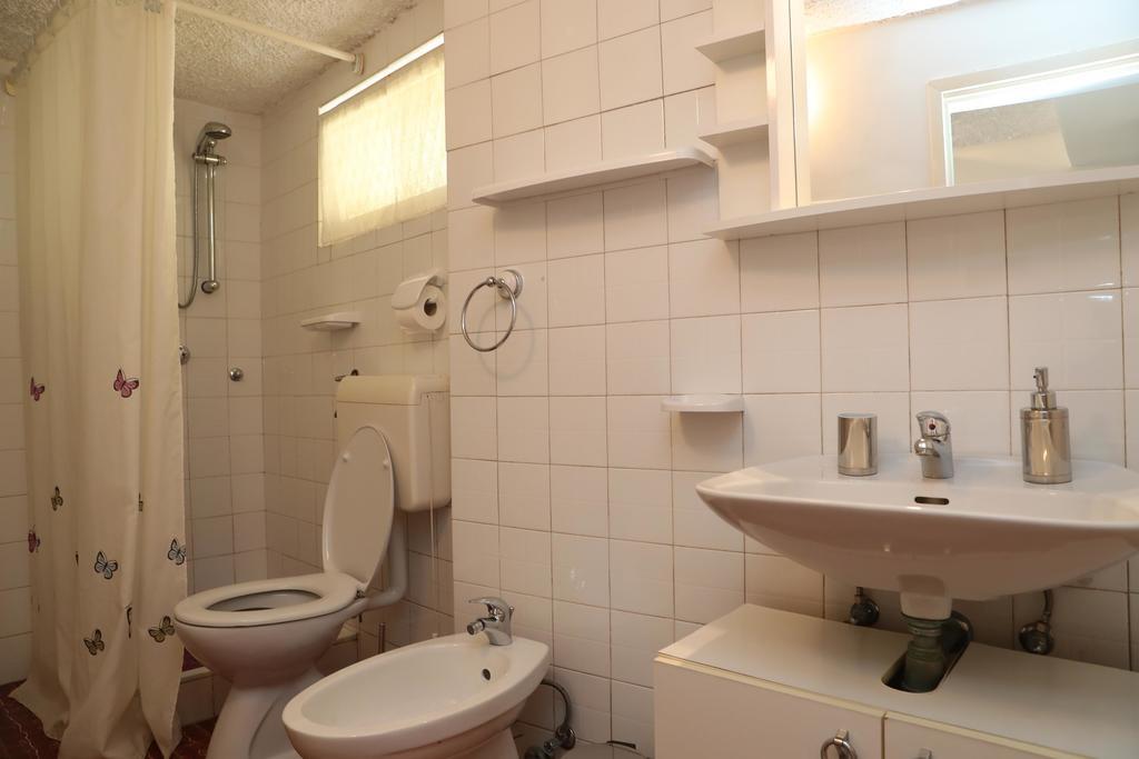 Apartments Knezovic Rovinj Exterior photo